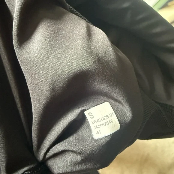 Lululemon 
Lightweight Oversized Coaches Jacket | Size small - Picture 3 of 11